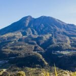 Misteri di Balik Video Drone ‘Makhluk Terbang’ di Gunung Lawu, Netizen Heboh!