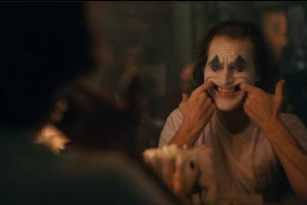 Lagu ‘Senyum Palsu’ dari Kreator Lokal Meledak di Semua Platform